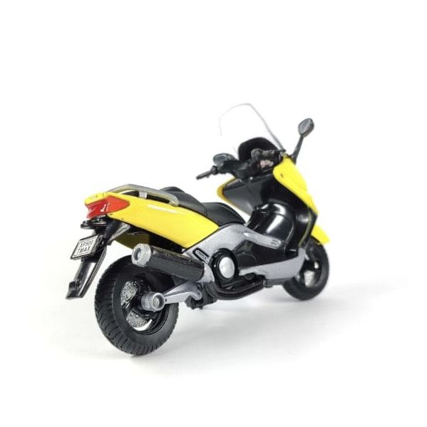 Коллекционная модель мотоцикла Yamaha XP500 TMAX (2001) - Масштаб 1:18, Welly