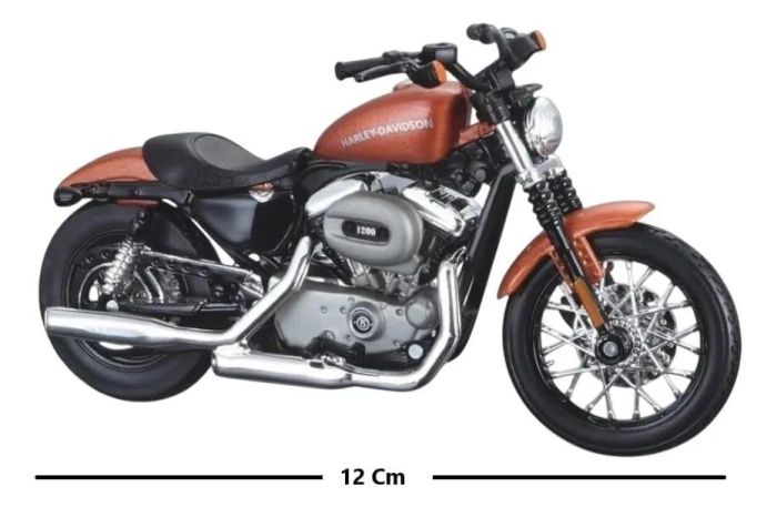 Коллекционная модель мотоцикла Maisto Harley-Davidson 2007 XL 1200N Nightster (1:18)