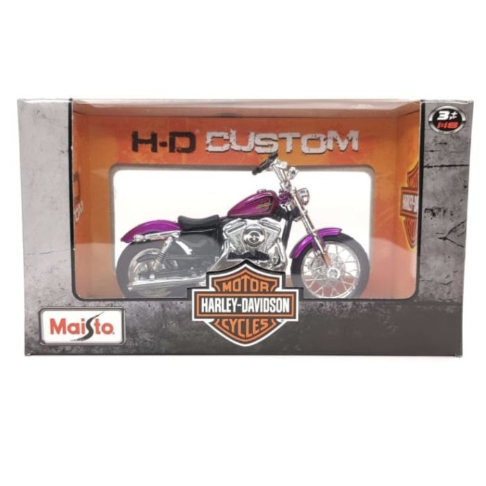 Масштабная модель мотоцикла Harley-Davidson 2013 XL1200V Seventy-Two (1:18) от Maisto