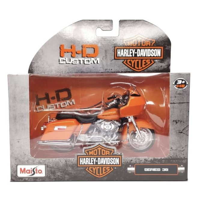 Коллекционная модель мотоцикла Harley-Davidson 2002 FLTR Road Glide (Maisto, 1:18)