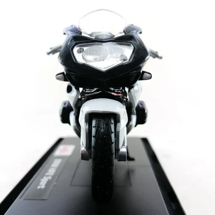 Коллекционная модель мотоцикла Maisto BMW HP2 Sport (1:18)