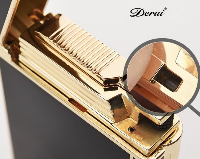 Элитная газовая зажигалка Derui R-09 Classic Black & Gold с фирменным кликом