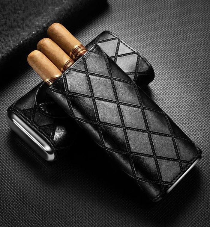Элегантный кожаный футляр (хамидор) для 3-х сигар Cigarloong с гильотиной - Черный