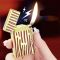 Элегантная газовая зажигалка Classic Lighter с фирменным кликом (Red/Gold)