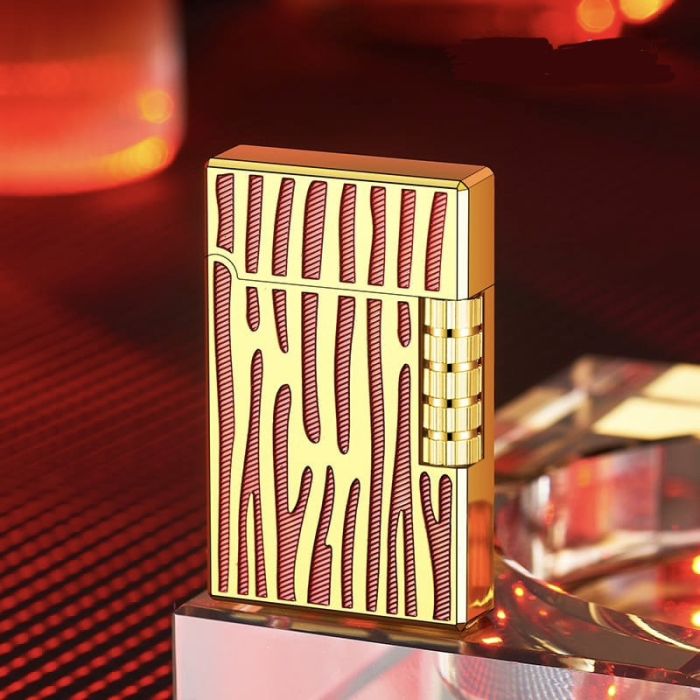 Элегантная газовая зажигалка Classic Lighter с фирменным кликом (Red/Gold)