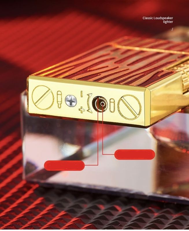 Элегантная газовая зажигалка Classic Lighter с фирменным кликом (Black/Gold)