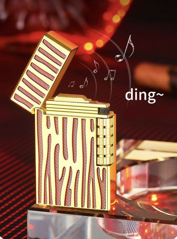 Элегантная газовая зажигалка Classic Lighter с фирменным кликом (Red/Gold)