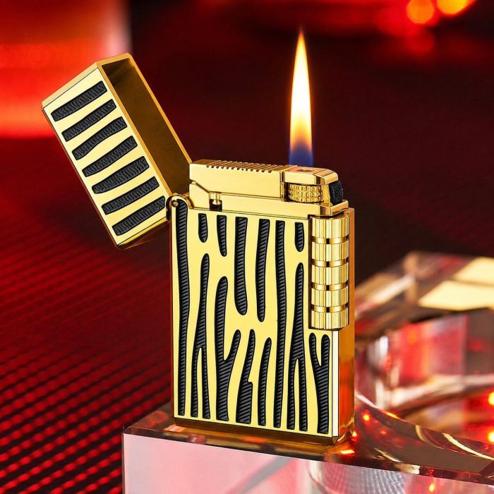 Элегантная газовая зажигалка Classic Lighter с фирменным кликом (Black/Gold)